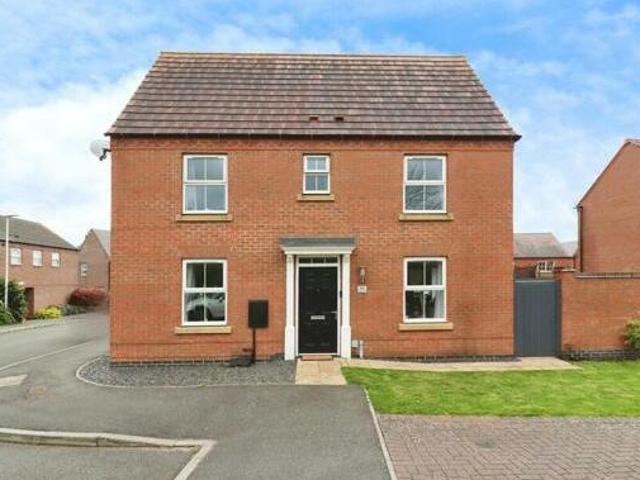 House for sale in Newton, New Bilton