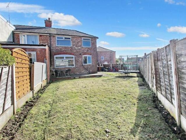 Farm for sale in Fossebridge, Gloucestershire