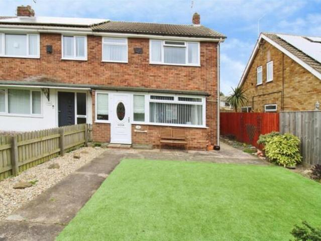 Farm for sale in Bransholme, Hull