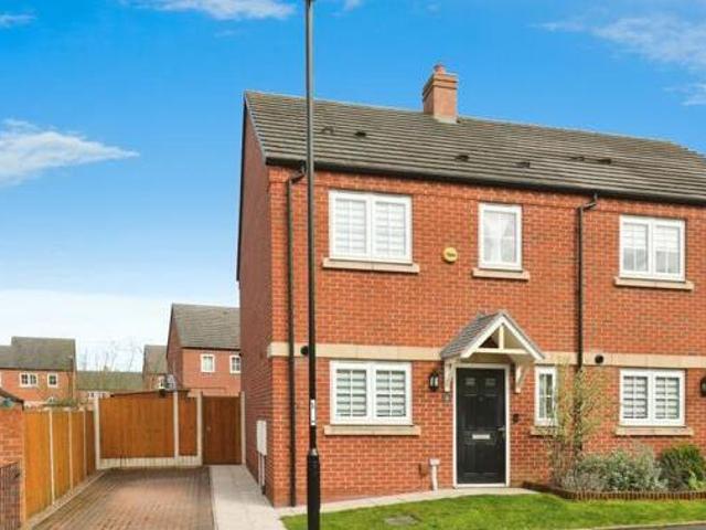 House for sale in Willenhall, West Midlands