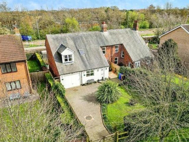 House for sale in Cramlington, Northumberland