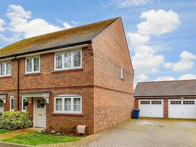 House for sale in Fole, Surrey