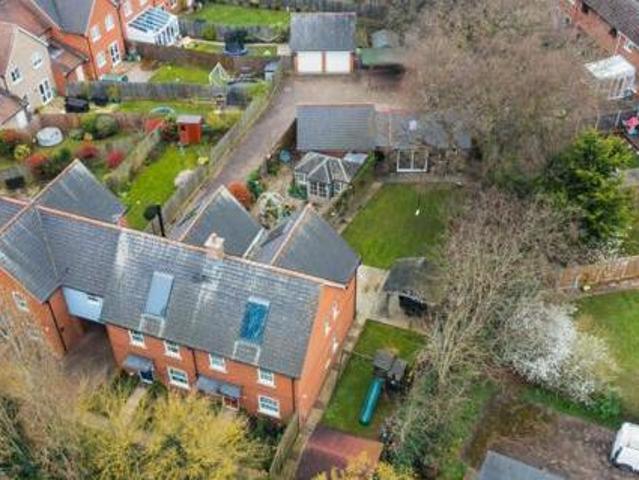House for sale in Chipping Hill, Essex