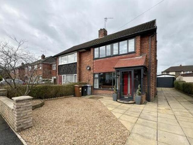 House for sale in Wistaston, Hammond Street