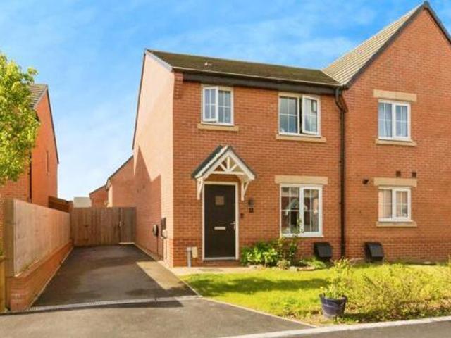 House for sale in Hammond Street