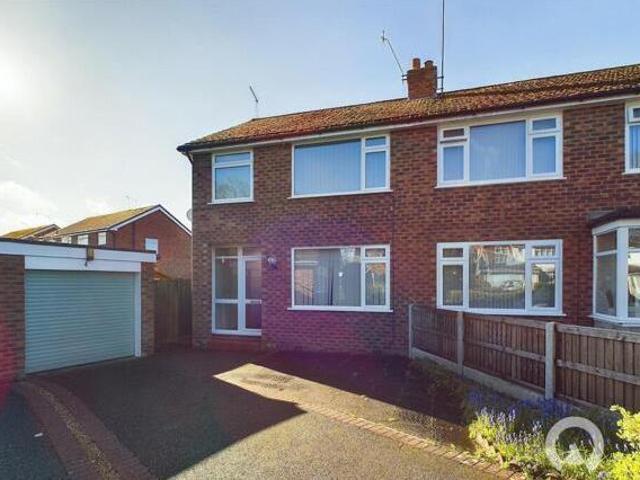 House for sale in Hammond Street