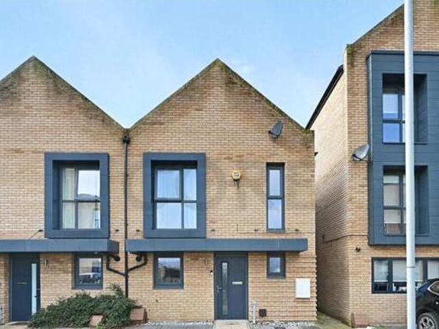 House for sale in Hertfordshire