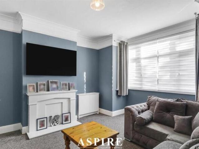 Farm for sale in Prittlewell, Southend-on-Sea