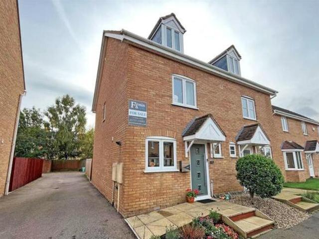 House for sale in Lyons, Greater London
