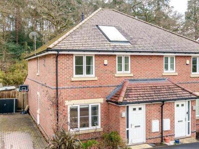 House for sale in Crowthorne