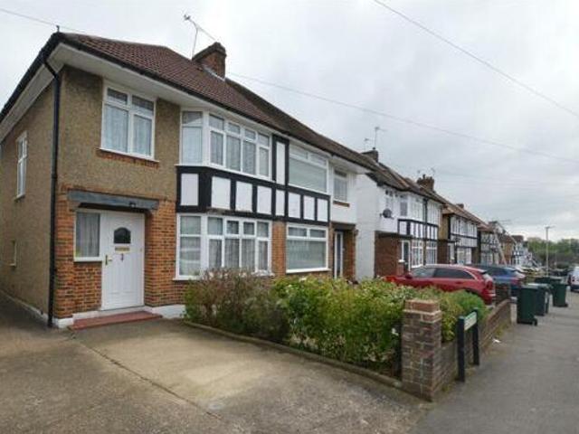 House for sale in Batchworth, Hertfordshire