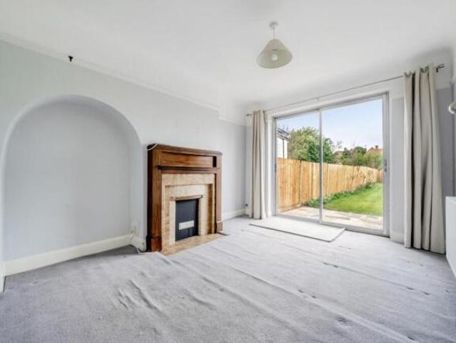 Farm for sale in Cat Hill, England
