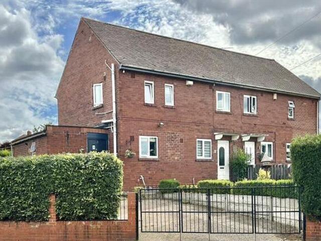 House for sale in Darfield, South Yorkshire