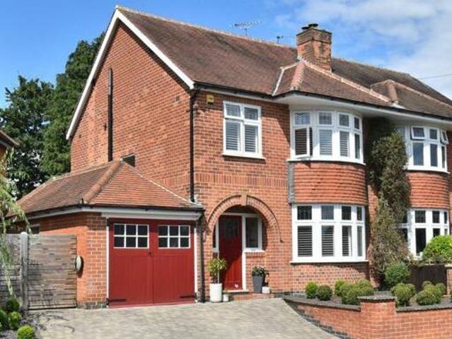 House for sale in East Midlands