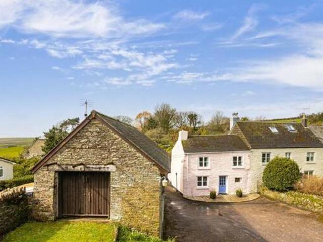 House for sale in Strode, Devon