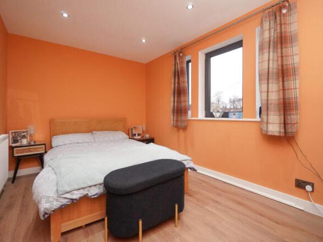 Farm for sale in Clydebank, Scotland