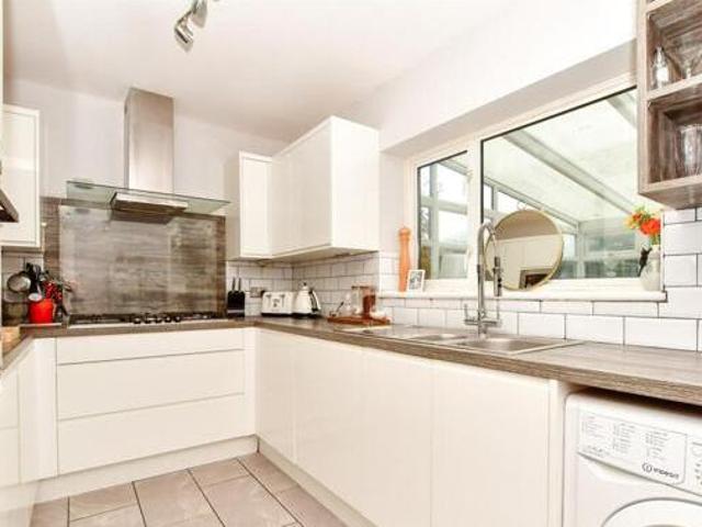 House for sale in Upper Deal, Ash