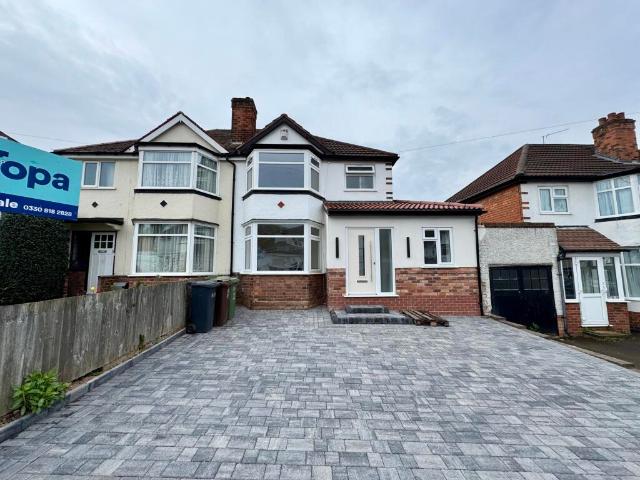 Semi Detached House for sale in Olton Semi Detached House for sale in Olton