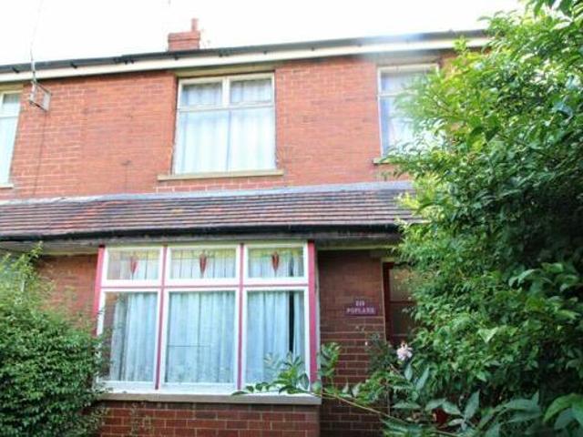 House for sale in Dewsbury, West Yorkshire
