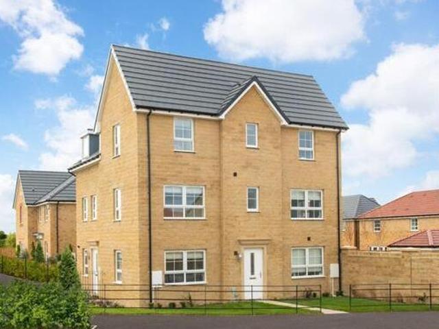 House for sale in Hanging Heaton, Dewsbury