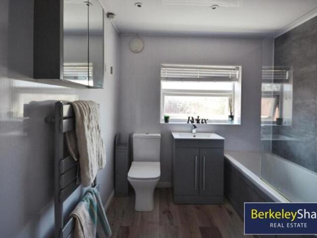Farm for sale in Kennessee Green, Maghull