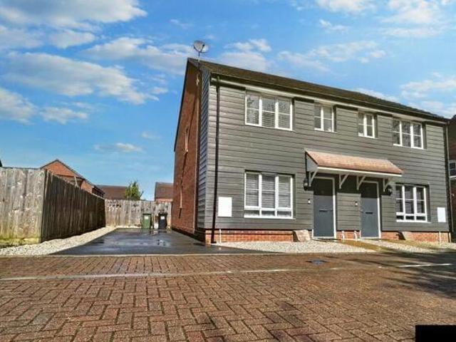 House for sale in Hampton Green, Cambridgeshire