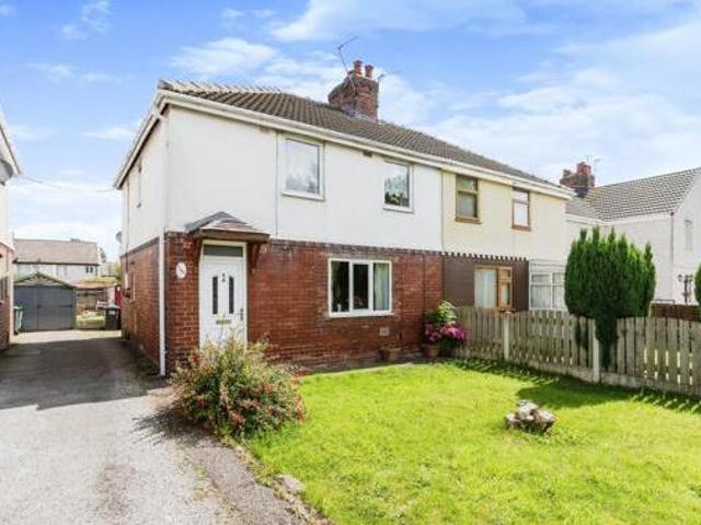 House for sale in Edenthorpe, South Yorkshire