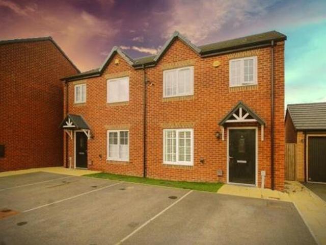 House for sale in Wheatley Hall Mews, Doncaster