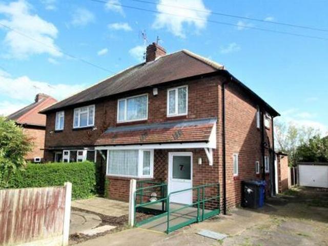 House for sale in Woodlands, South Yorkshire