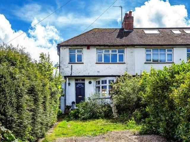 House for sale in Pachesham Park, Surrey
