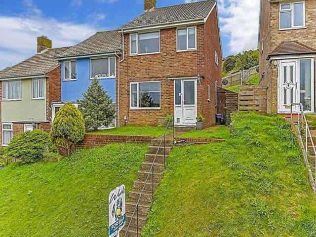 House for sale in Clarendon, Ash