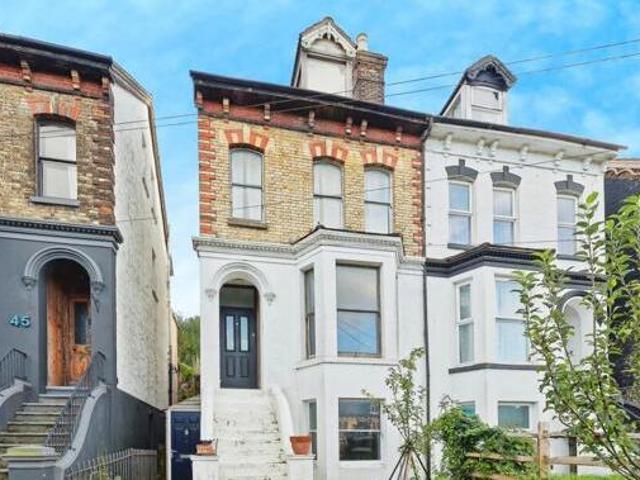 House for sale in Clarendon, Dover