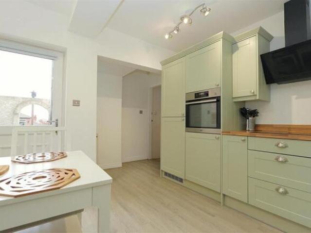 Farm for sale in Lower Wortley, Leeds