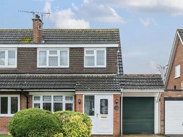 House for sale in Beecroft, Dunstable