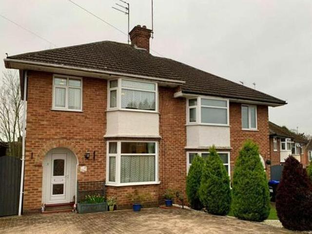 House for sale in Northampton, Northamptonshire