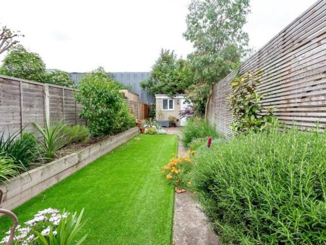 Farm for sale in Brentford End, Greater London
