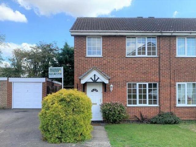 House for sale in Northampton, Northamptonshire