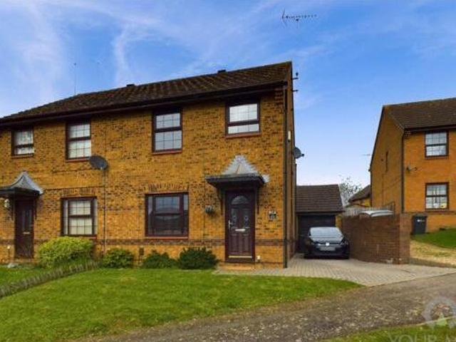 House for sale in Northampton, Northamptonshire