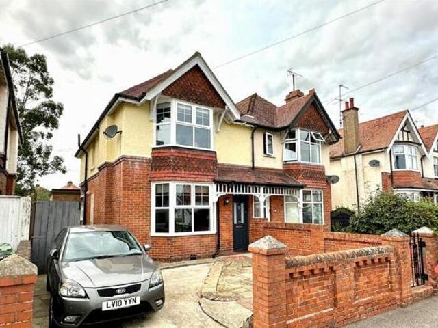 House for sale in Eastbourne, East Sussex
