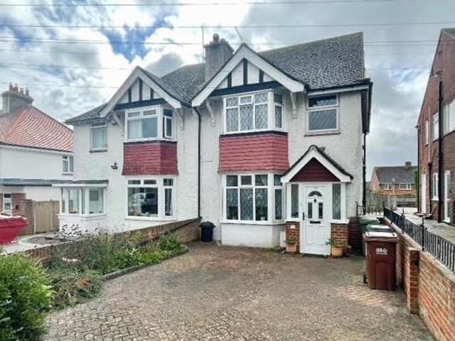 House for sale in Hampden Park, Eastbourne