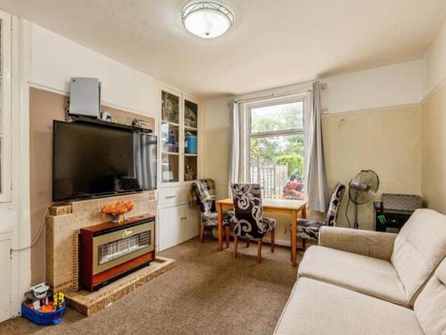 Farm for sale in Horfield, Feckenham