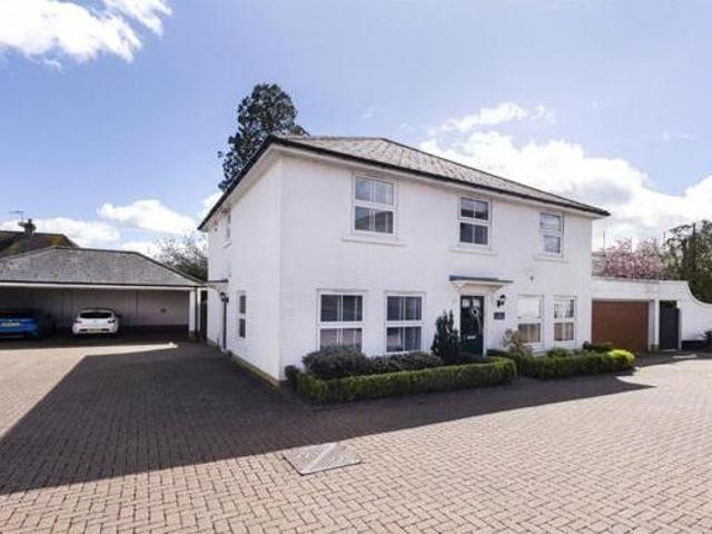 House for sale in The Butts, Kent