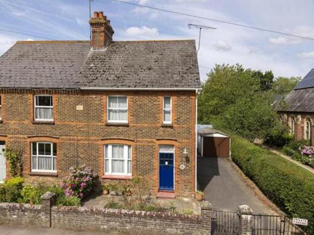 House for sale in The Butts, Kent