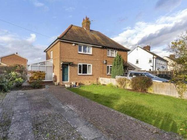 House for sale in The Butts, Kent