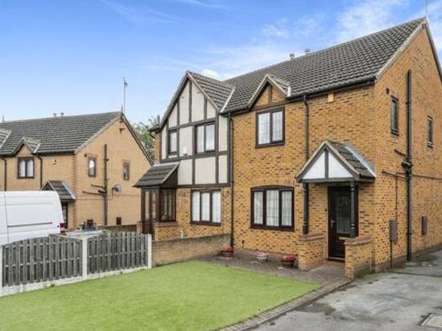 House for sale in Edlington, South Yorkshire