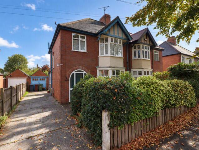 Farm for sale in St. Giles, Lincoln