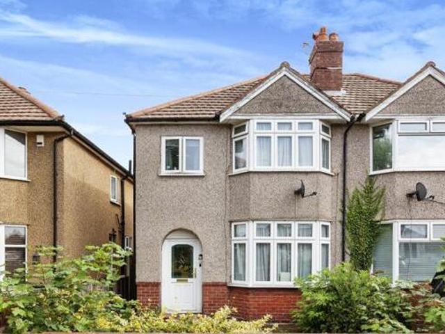House for sale in Row Town, Surrey