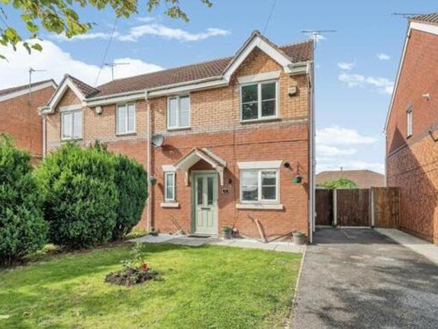 House for sale in Rossmore, Cheshire