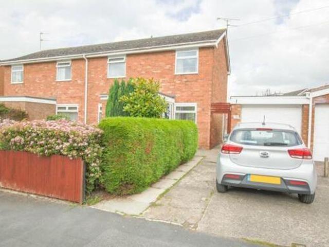 House for sale in Rossmore, Cheshire