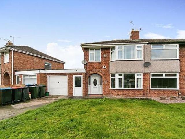House for sale in Rossmore, Cheshire